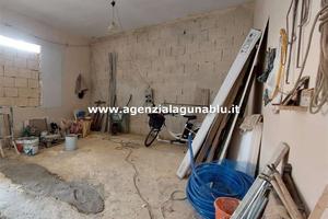 Casa singola con garage