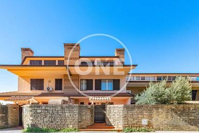 Villa di 220 m² con 4 locali e box auto doppio a P