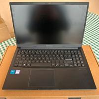 ASUS Vivobook 15 X1504VA 16GB 1TB pari nuovo