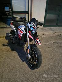 Aprilia dorso duro 750