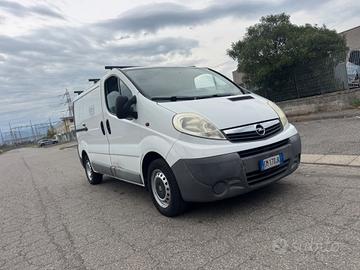 Opel Vivaro anno 2012 diesel euro 5 cc 2.0