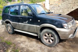 Nissan Terrano II 2.7 TDI Elegance (Autocarro)