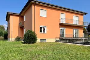 3 LOCALI A TERNO D'ISOLA