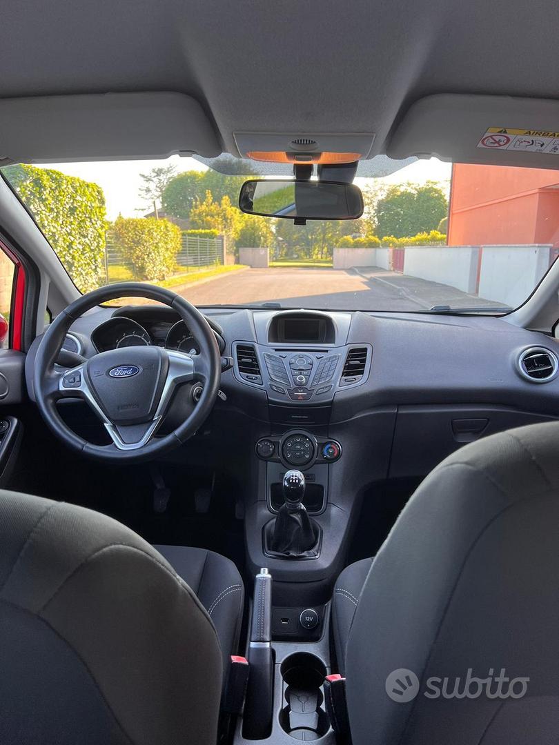 Ford Fiesta 2015 photo 4