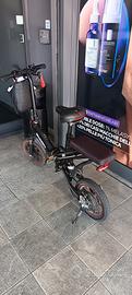 Bicicletta elettrica Niubility B14