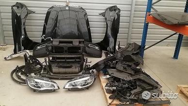 Paraurti musata anteriore completa fanale posterio