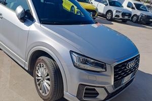  auto audi Q2