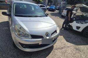 auto renault clio