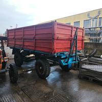 Rimorchio ribaltabile trilaterale 4x2