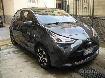 TOYOTA Aygo CONNECT 1.0 VVT-I 72CV 5P X-FUN