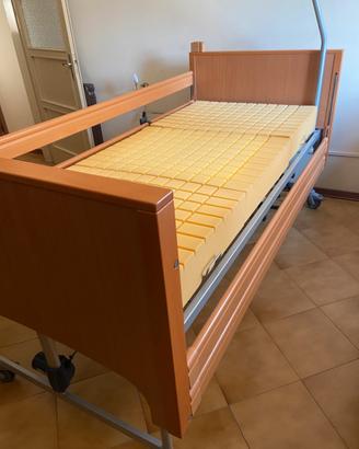Letto per disabili eleytrico con materasso