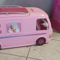 Camper dei sogni Barbie trasformabile con piscina