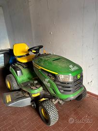 Trattorino John deere x127