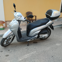 Scooter Honda SH 300