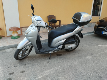 Scooter Honda SH 300
