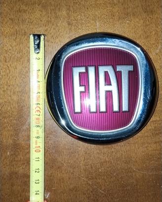 Stemma Fiat anteriore 
