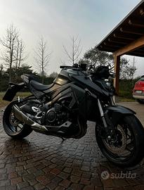 Suzuki GSX S 950