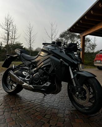 Suzuki GSX S 950
