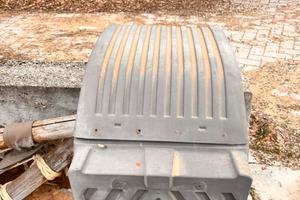 Parafanghi  posteriori mercedes atego