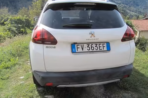 Privato-Peugeot 2008 anno 2019