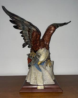 Statua aquila Cortese Collection