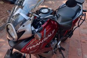 Honda Transalp 700 anno 2008