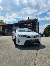 Toyota Auris Touring Sports 1.4 D-4D Active
