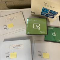 Schneider Electric n.17 licenze e software nuovi