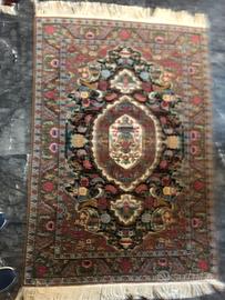 Tappeti persiani scotati di 50 euro