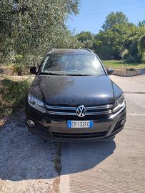 VOLKSWAGEN Tiguan 1ª serie - 2012