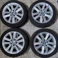 Cerchi con gomme invernali