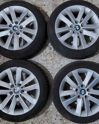 Cerchi con gomme invernali