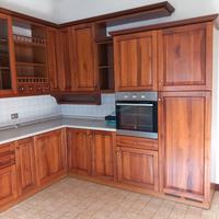 Cucina in legno massiccio!!!