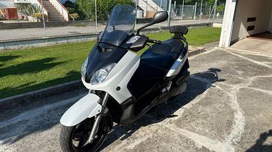 Scooter Yamaha XMAX 250