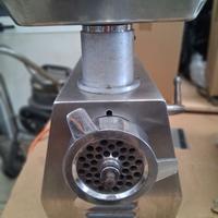 Tritacarne 32 inox 220 volt