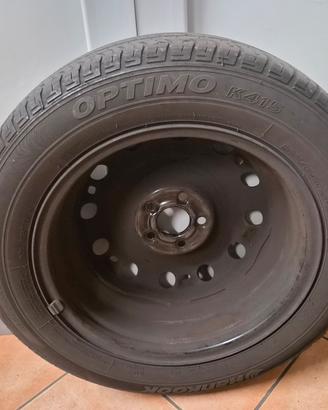 Ruote complete estive 195/60 R15 84T Hankook