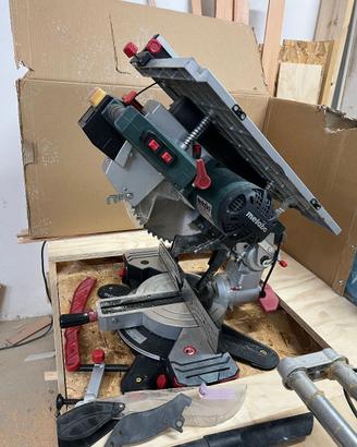 Troncatrice / Sega circolare METABO KGT 305 M