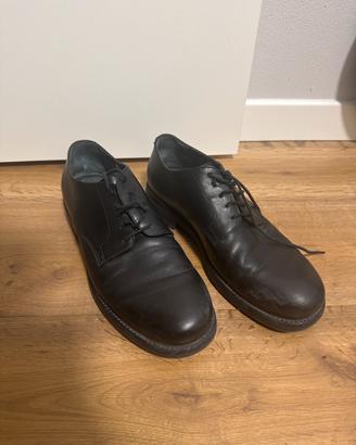 Scarpa uomo elegante nera
