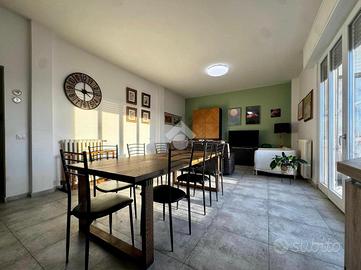 5 LOCALI A SESTO FIORENTINO