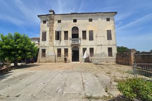 Piove di Sacco: Vicinanze Villa D' epoca del 1574,