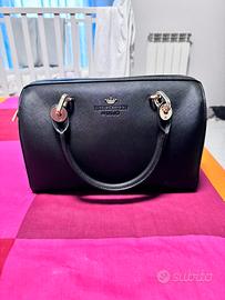 Bauletto a mano con tracolla