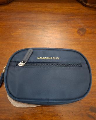 pochette Mandarina duck
