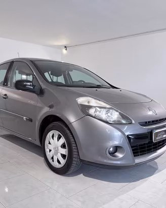 RENAULT CLIO Dynamique CAMBIO AUTOMATICO