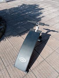 Panca per piegamenti.