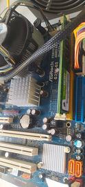 ASROCK G31M-GS con cpu , ram , shield ...ok