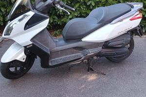 scooter kimco downtown 125
