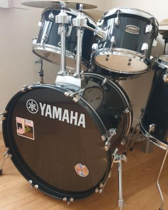 Batteria yamaha rydeen nera