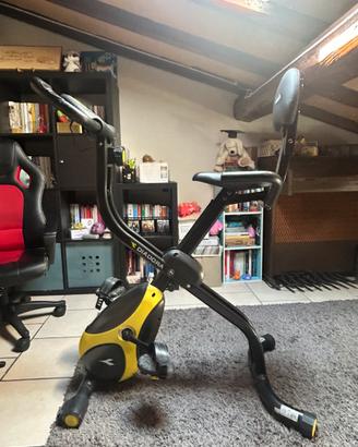 Cyclette Diadora con computer LCD