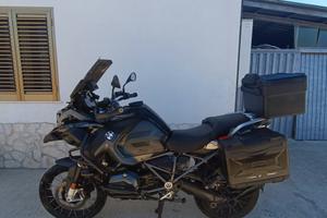 BMW R 1200 GS Adventure Triple Black