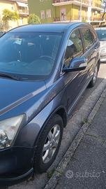 Honda CR-V affidabile e spaziosa
